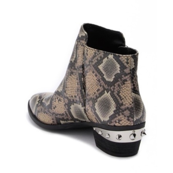 Circus by Sam Edelman Highland Snake Print… - Picture 2 of 7